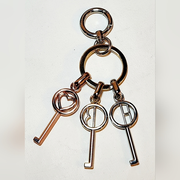 Henri bendel monogram tri-tone keychain purse charm - Picture 2 of 4